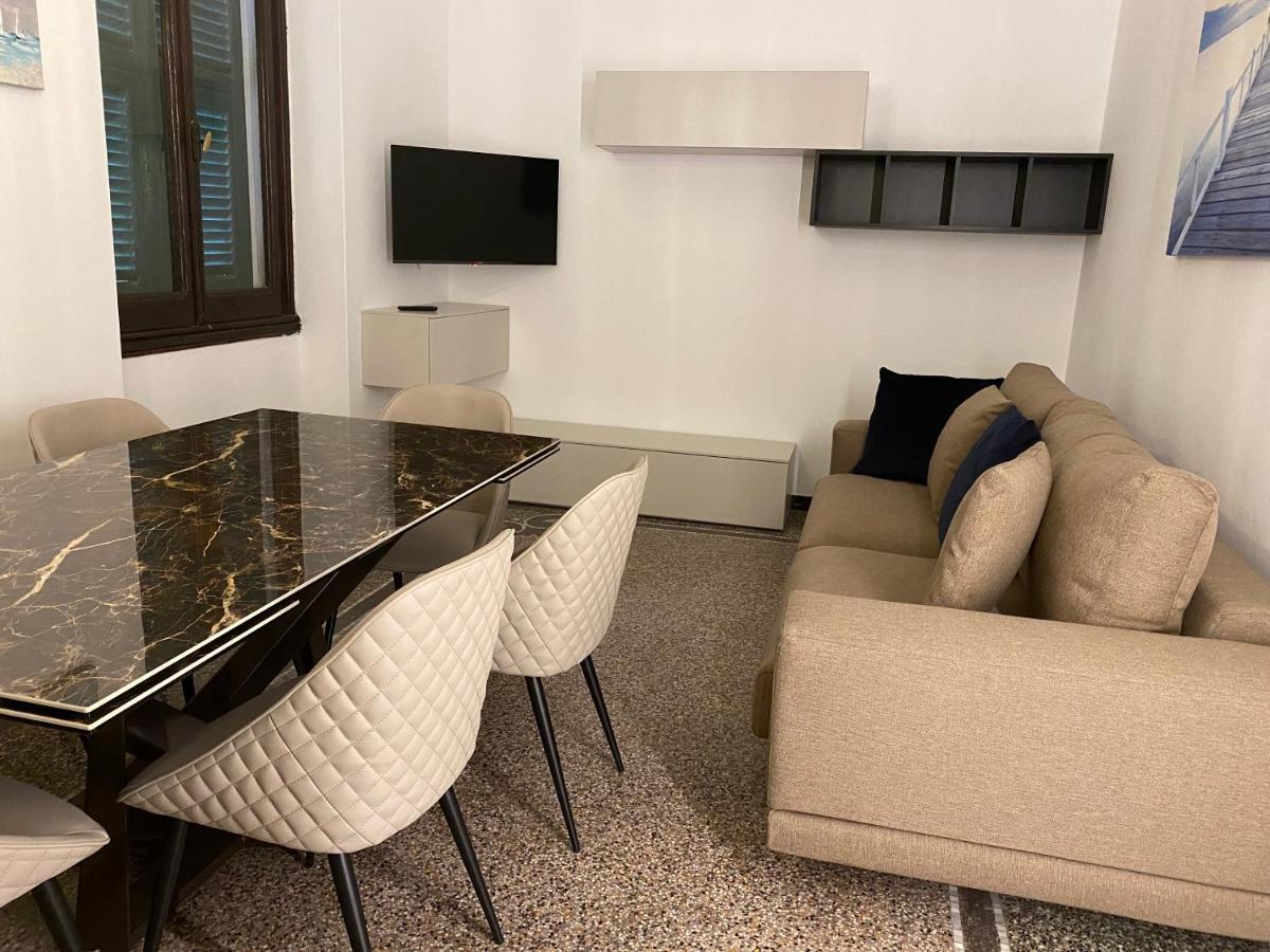 Casa Genovese, Splendido Appartamento In Centro A Ραπάλο Εξωτερικό φωτογραφία